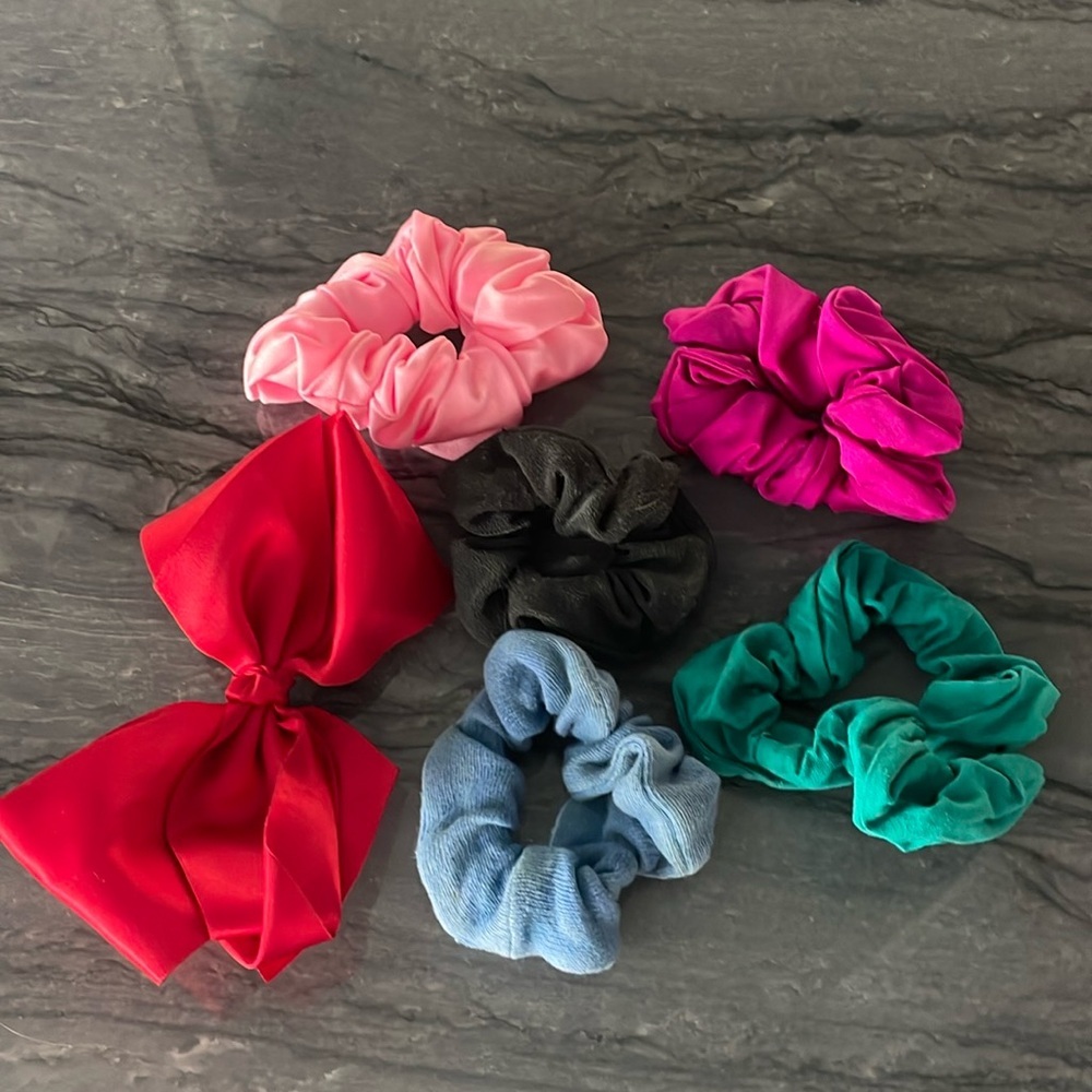Hair Accessories Bundle: Scrunchies & Silky Bow